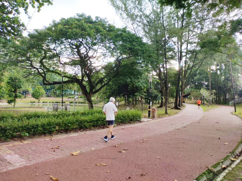 MCO 2.0: Public Parks In KL Now Allowed To Re-Open, But No Group ...