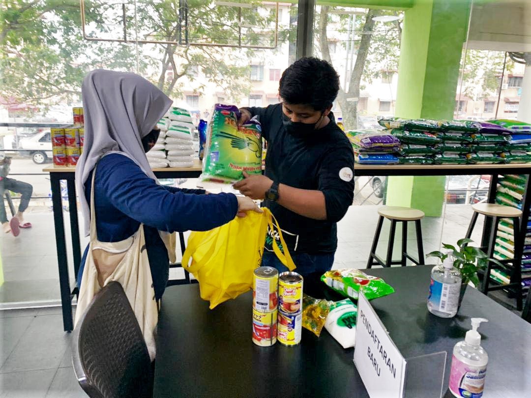 abang tukang masak