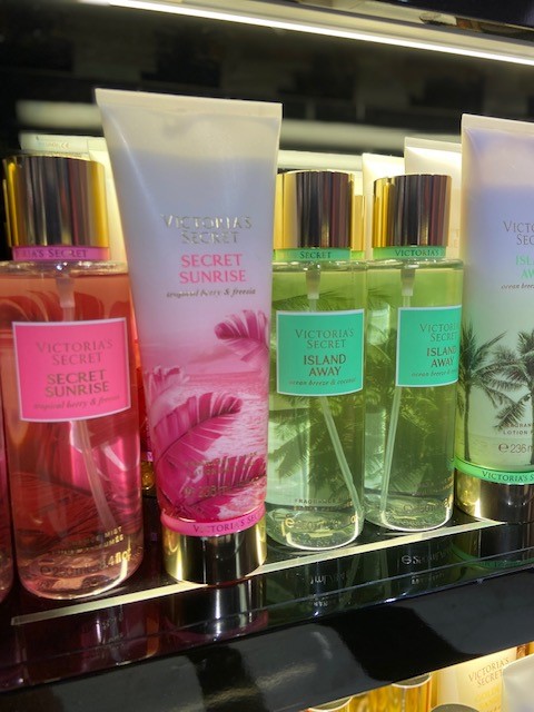 Fine Fragrance Mist  Victoria's Secret Malaysia