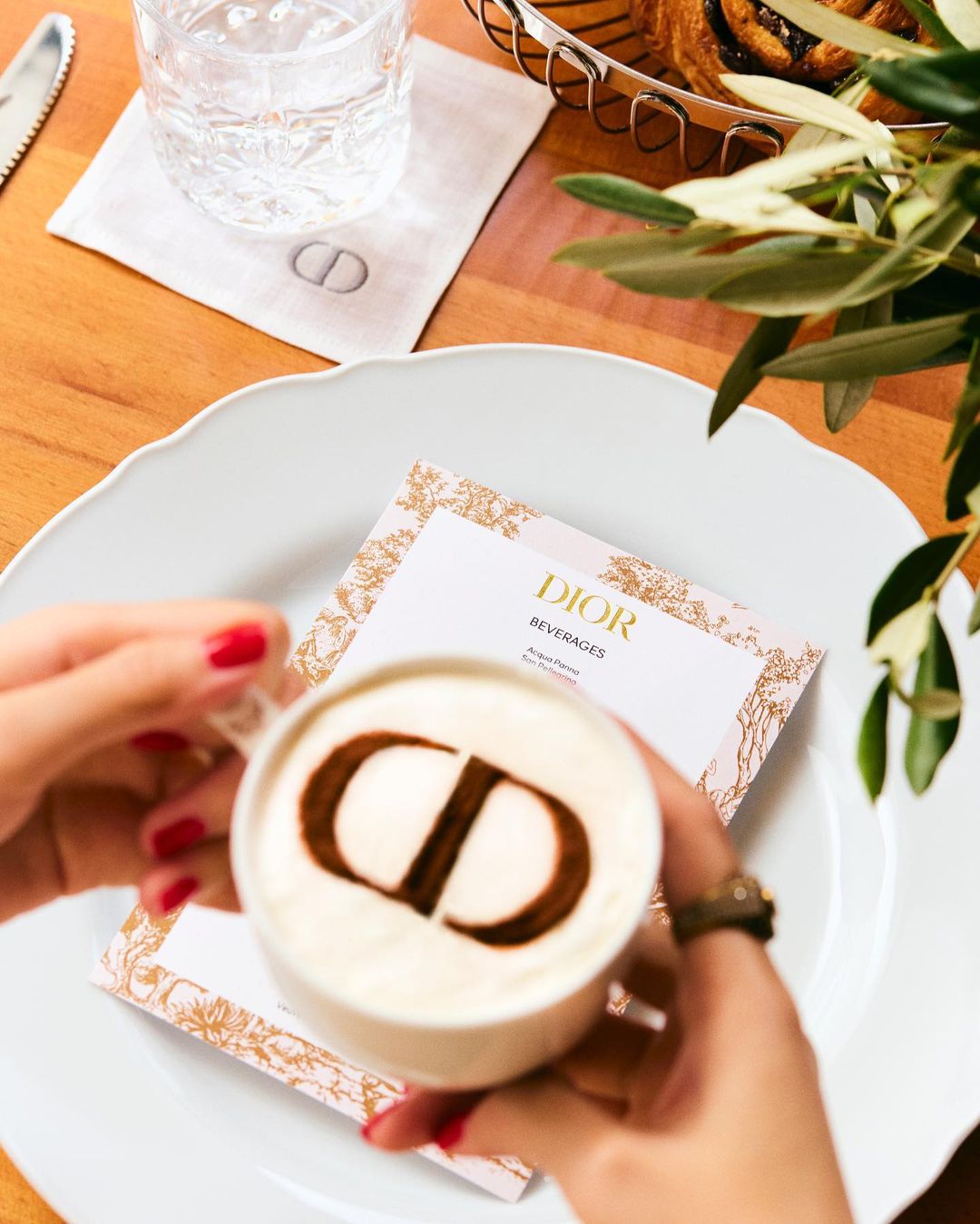 Malaysias First Dior Café Has Opened In KL Until 22nd of November 2021  Only  KL Foodie